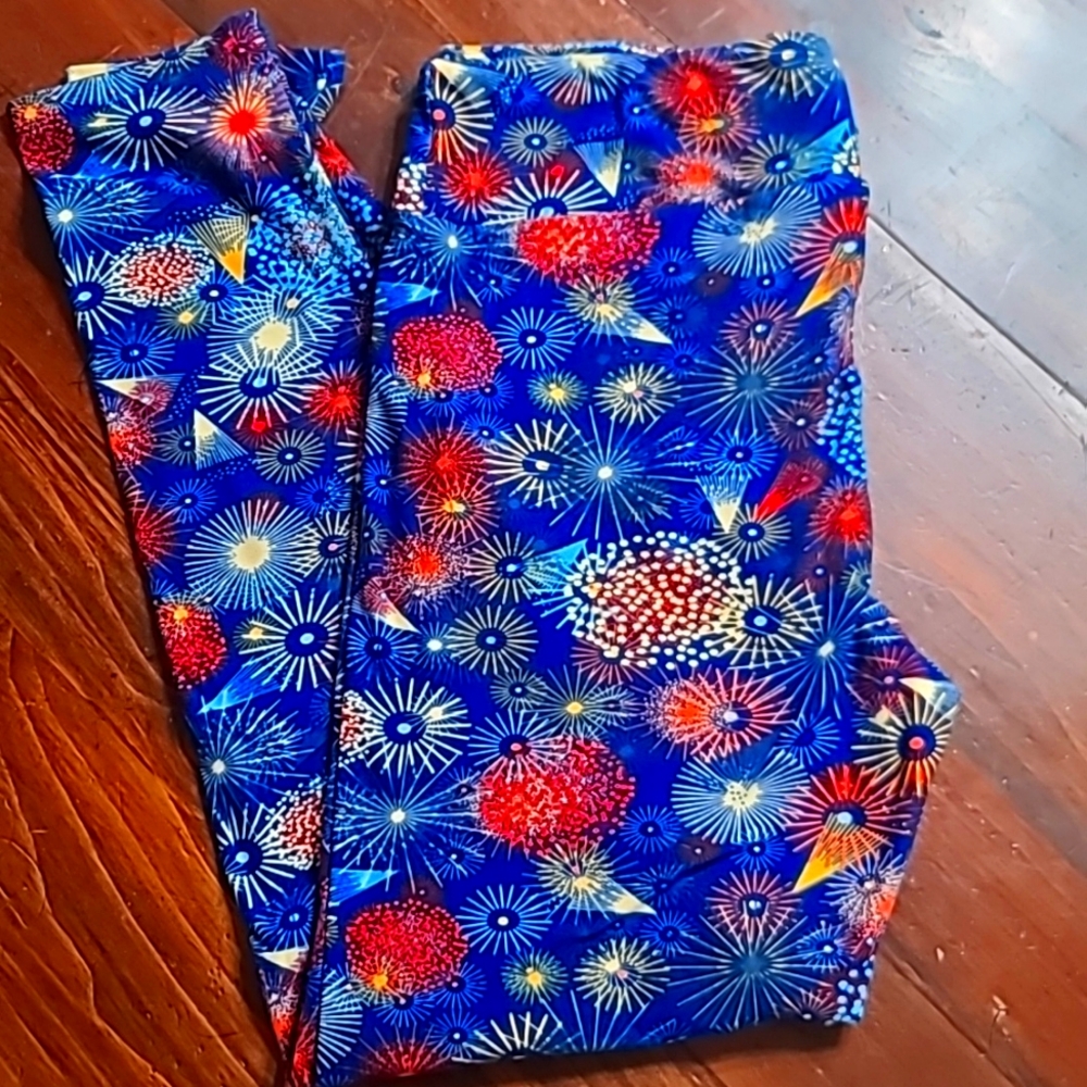 Lularoe Firework Leggings